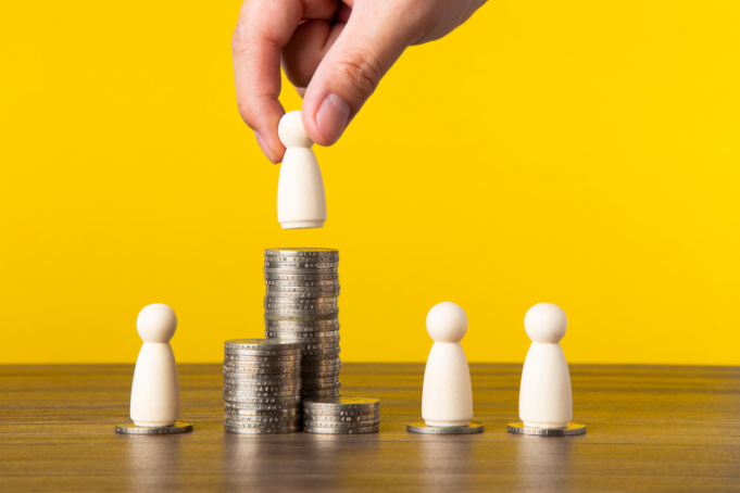 Unlocking Higher ROI with Strategic GenAI Integration A concept image of higher ROI from GenAI integration.